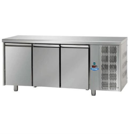 Kylbänk Basic - 3 dörrar - 1870x700mm