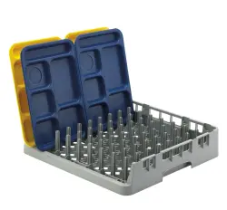 Diskkorg med 1 öppen sida på vit bakgrund