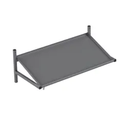 Vägghylla snedställd för diskkorg