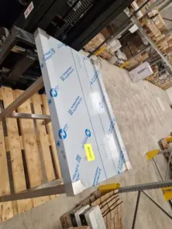 Utmatningsbänk 1000x650