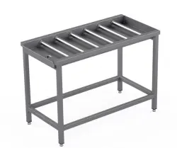 Utmatningsbänk med rullar - med sektionshylla - måttbeställd