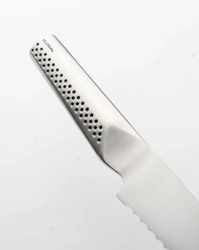 Brödkniv 22 cm vänsterslipad - Global Ukon