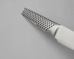 Skalkniv 8 cm smidd - Global Classic