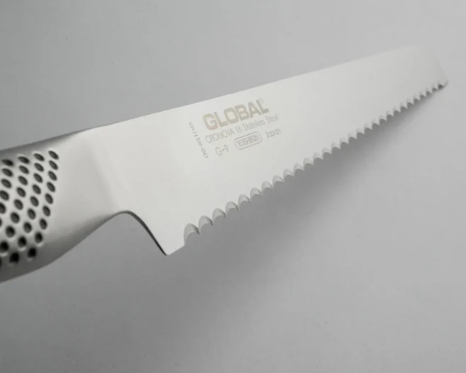 Brödkniv 22 cm - Global Classic