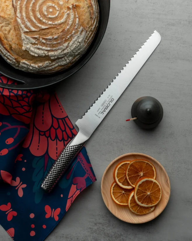 Brödkniv 22 cm - Global Classic